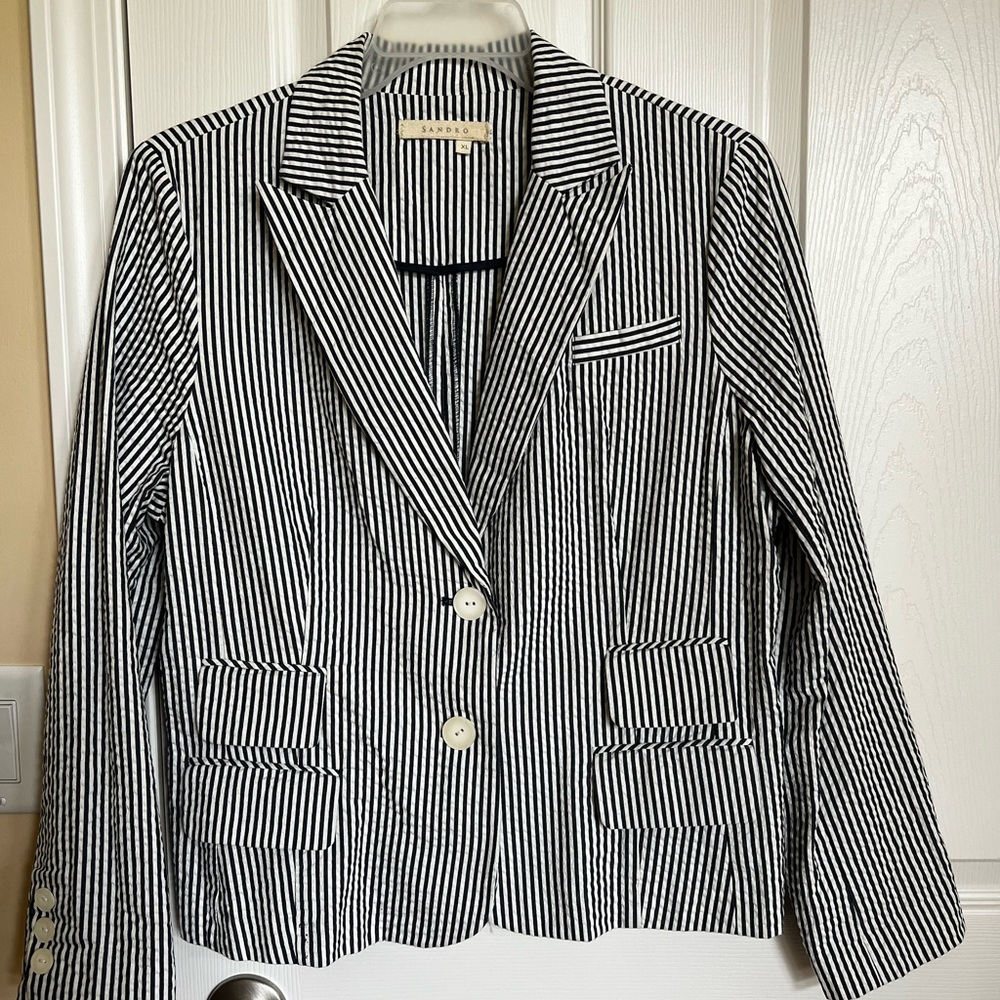 Sandro-Seersucker, navy blue & white stripes fitted Blazer.